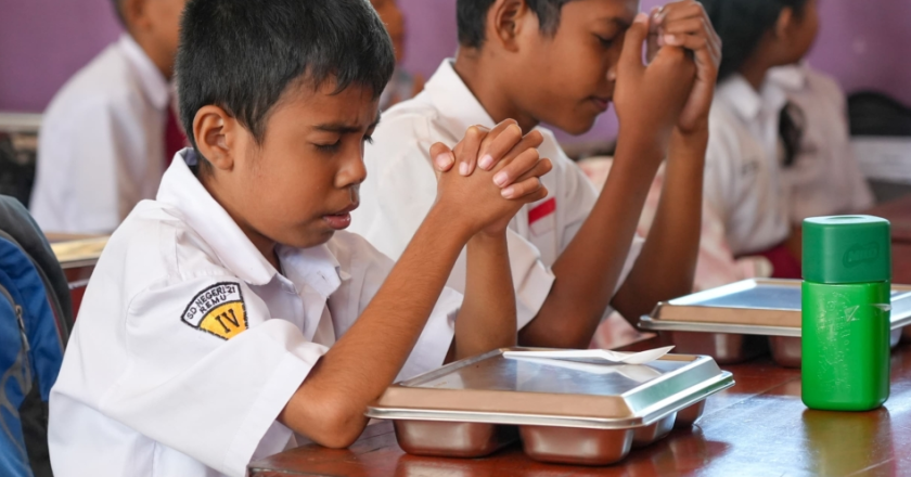 Kaleidoskop MBG: Negara Menarik Rem demi Keselamatan Publik