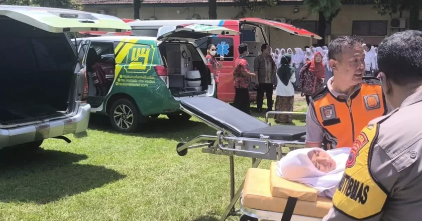 Keracunan Massal di SMA 2 Kudus Membuka Celah Pengawasan Program MBG