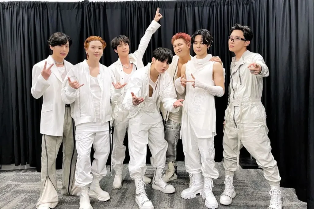 Merah Putih Global - BTS Billboard 200