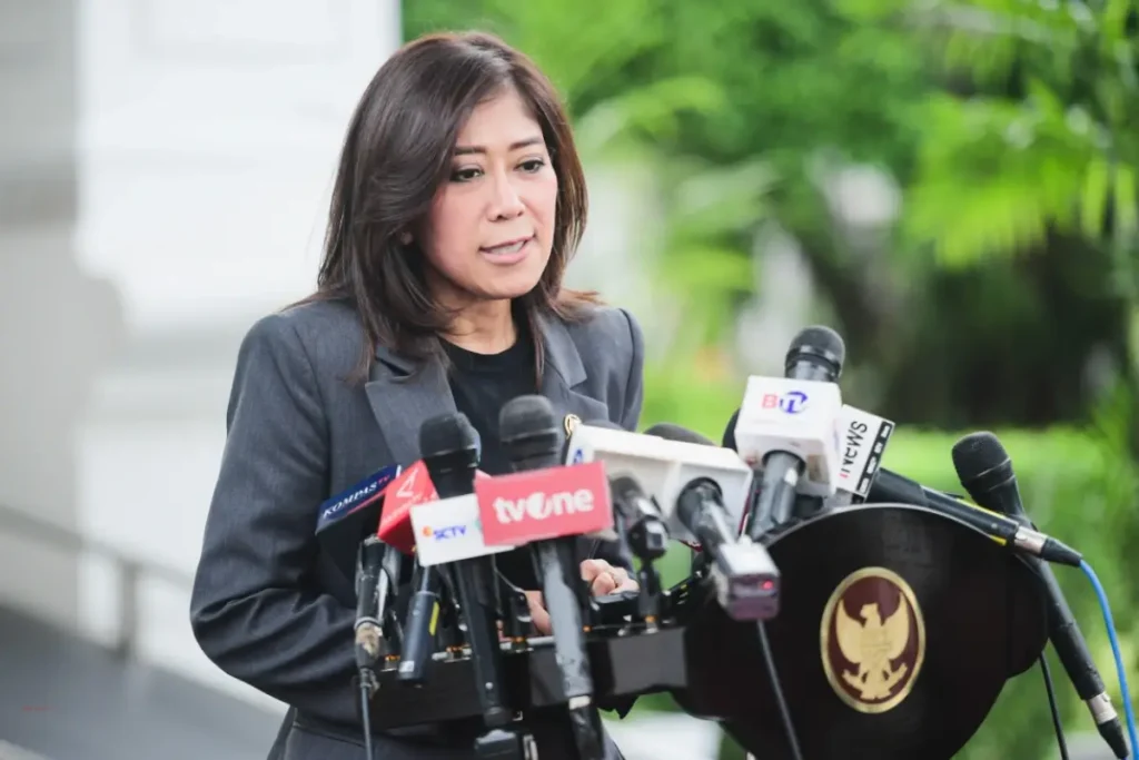 batas usia aplikasi - Meutya Hafid Menteri Komunikasi dan Digital - merahputihglobal