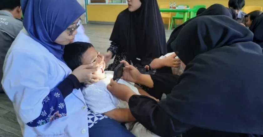 Kesehatan Gigi Berbasis AI Jadi Solusi Skrining Cepat