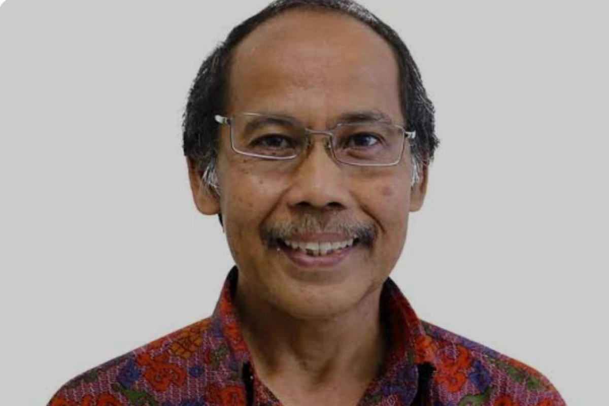 Prof. Dr. Ir. Salama Manjang, M.T.