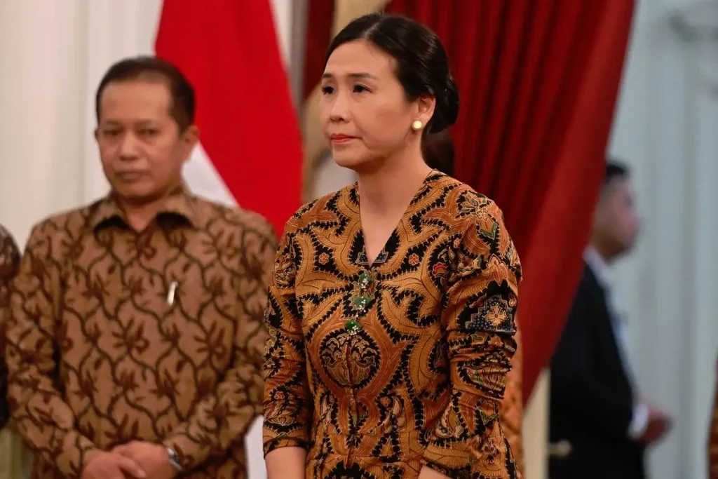 merah putih global - Veronica Tan