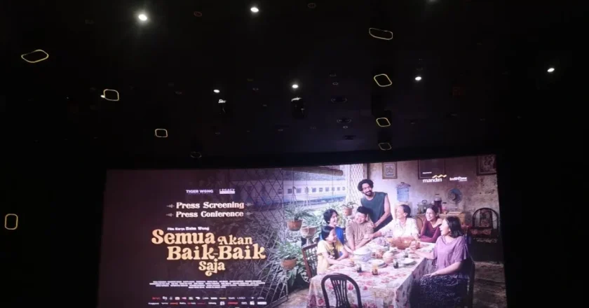 Film Semua Akan Baik-Baik Saja Sudah Tembus 1 Juta Penonton