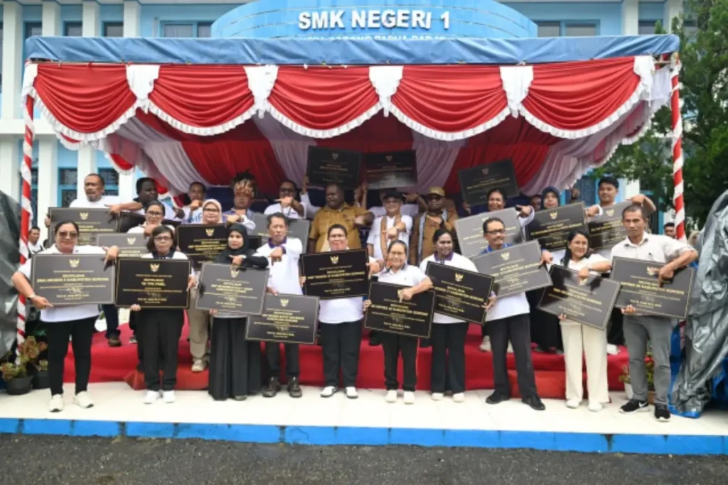 Revitalisasi Sekolah