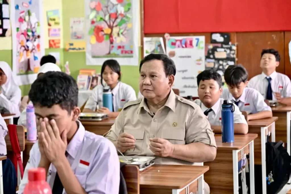 Presiden Prabowo Subianto SMP 111 Jakarta